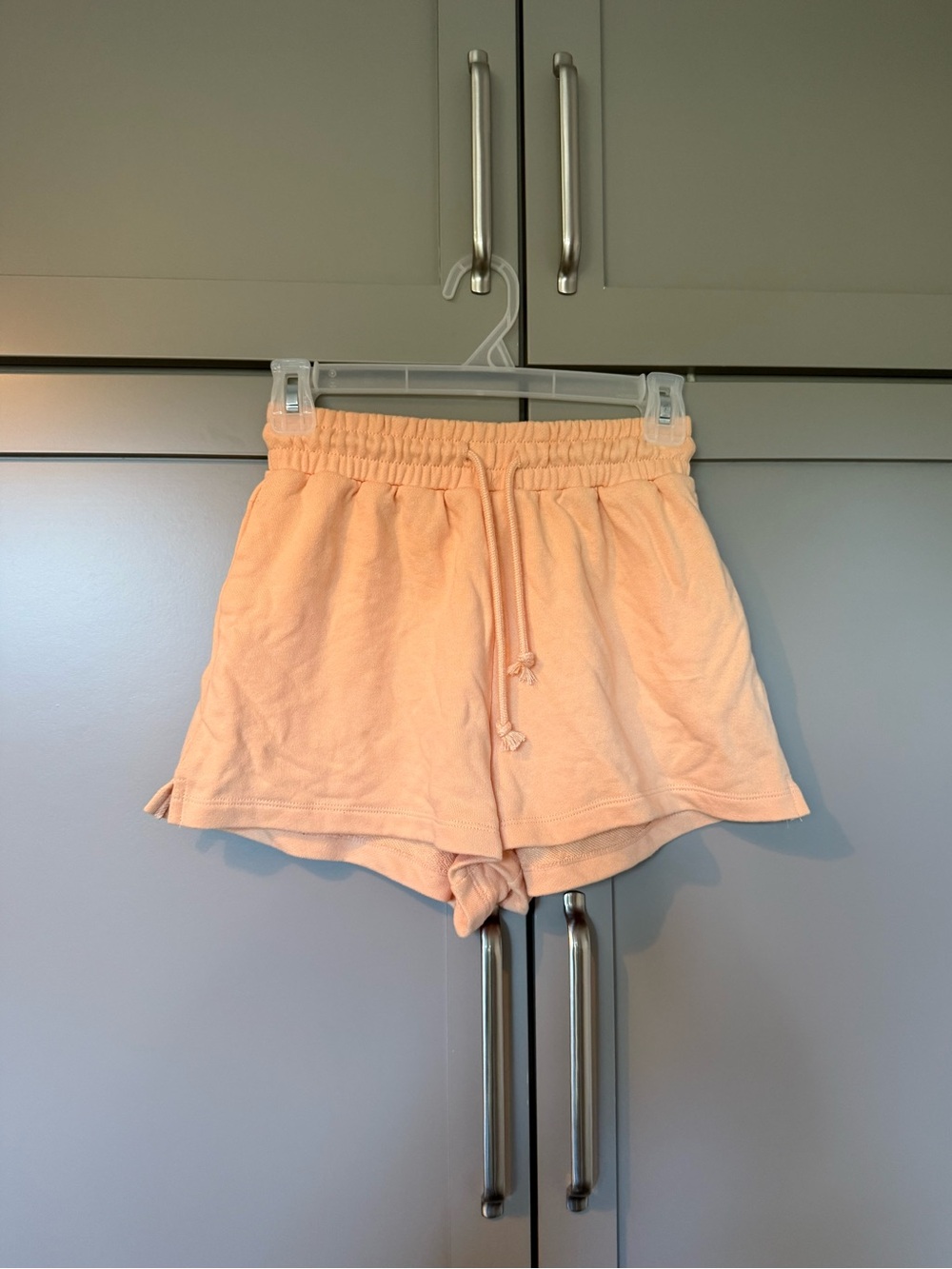H&M Women's Peach 100% Cotton Swear Shorts - Size XS